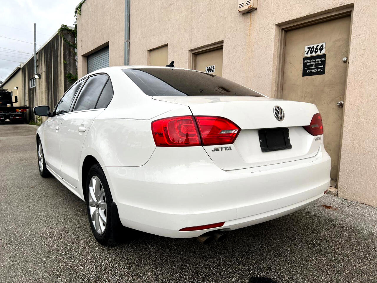 Used 2013 Volkswagen Jetta SE image 6