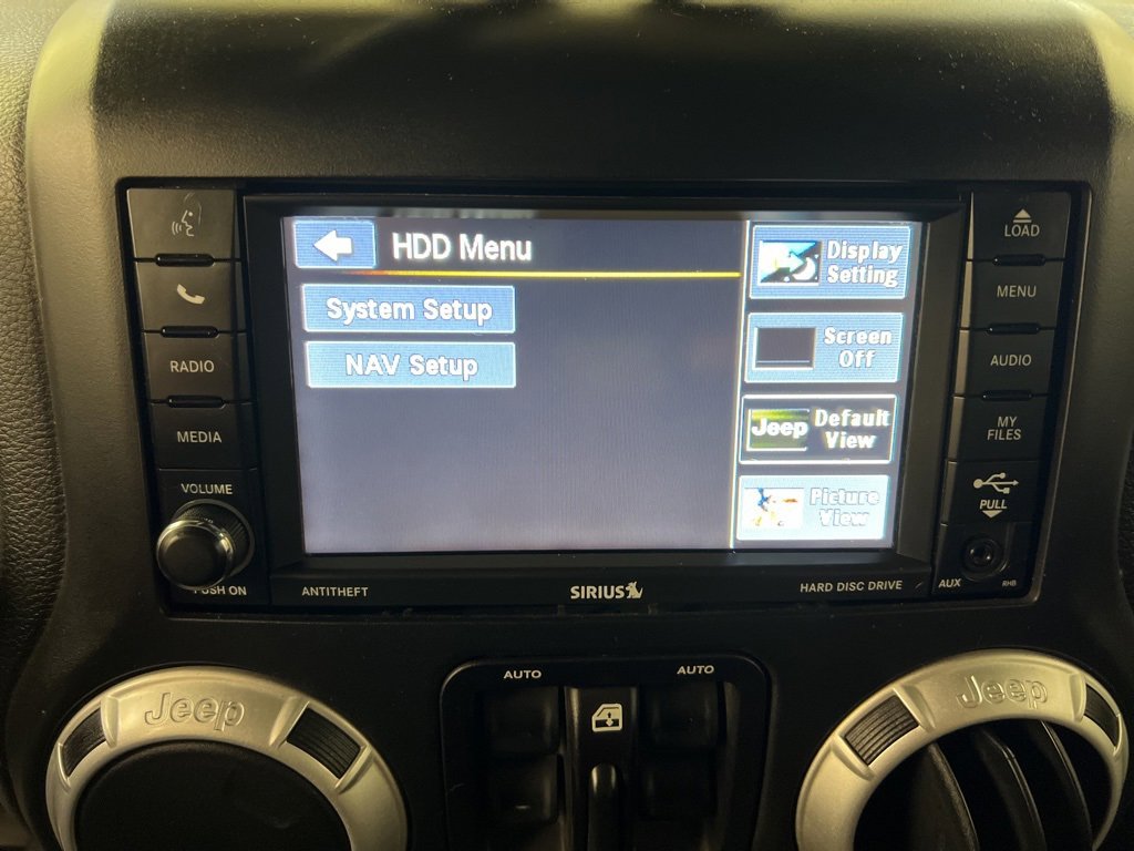 Used 2016 Jeep Wrangler Unlimited Sahara w/ Dual Top Group image 9