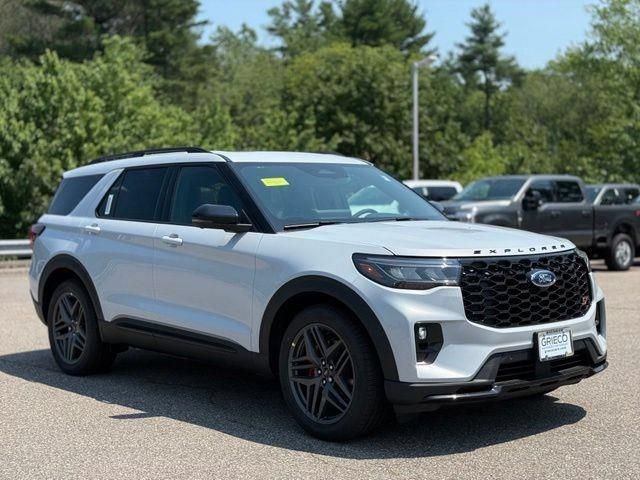 New 2026 Ford Explorer ST w/ Sun And Sound Package
