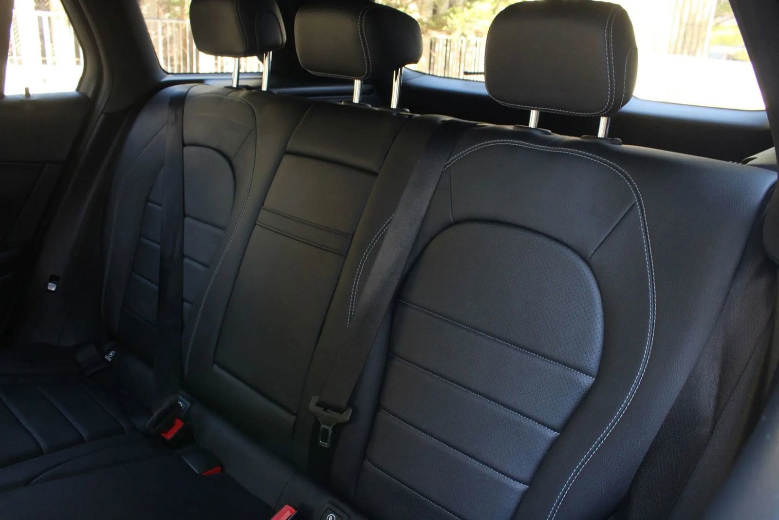 Used 2017 Mercedes-Benz GLC 300 4MATIC w/ Premium 1 Package image 20