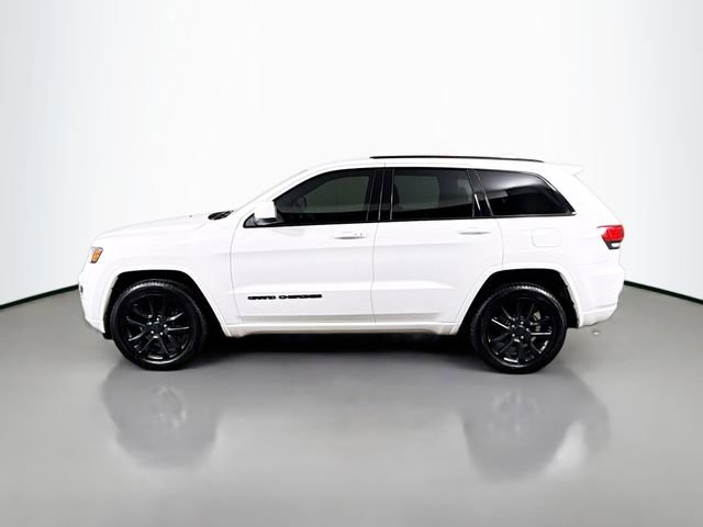 Used 2020 Jeep Grand Cherokee Altitude AWD/4WD image 9