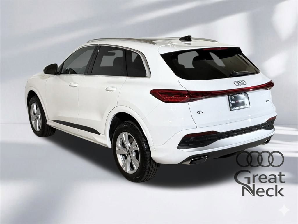 Certified 2025 Audi Q5 Premium w/ Convenience Package image 8
