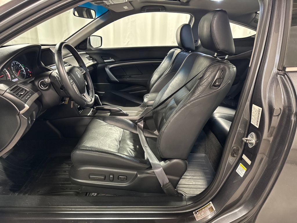 Used 2011 Honda Accord EX-L image 3