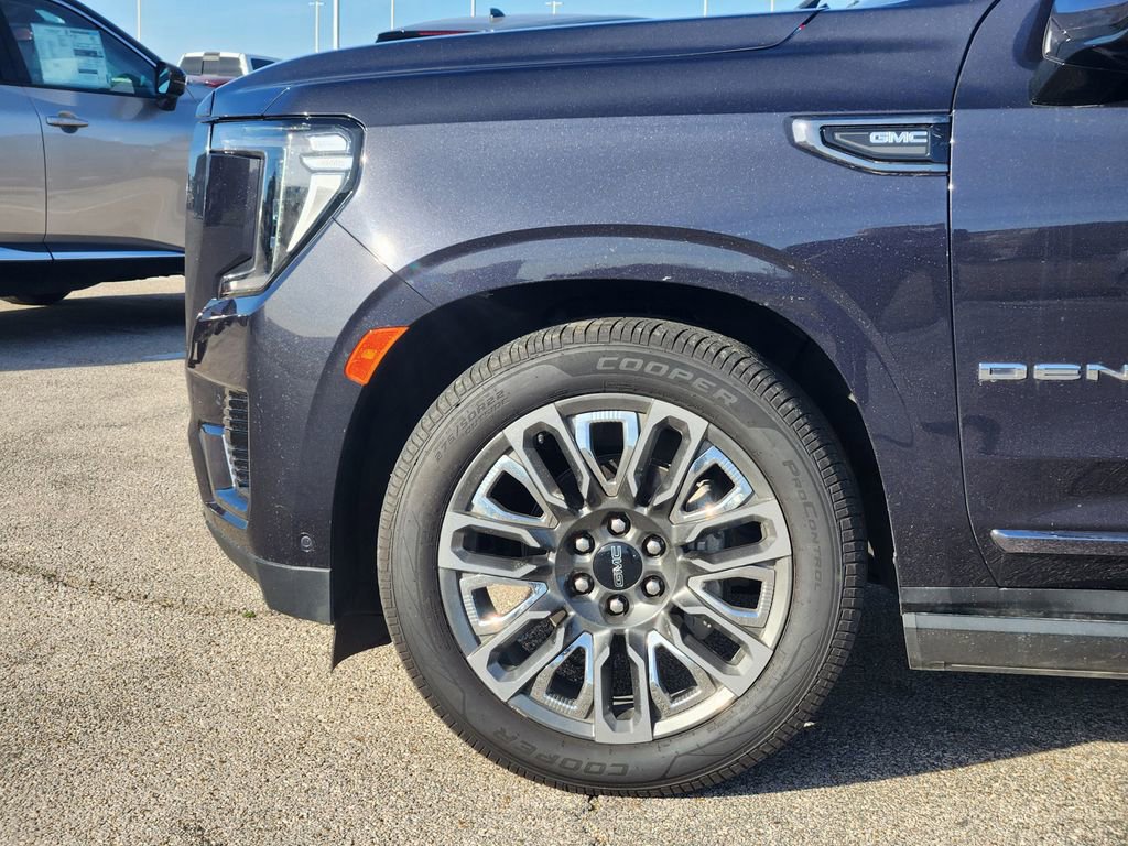 Used 2023 GMC Yukon Denali Ultimate image 6