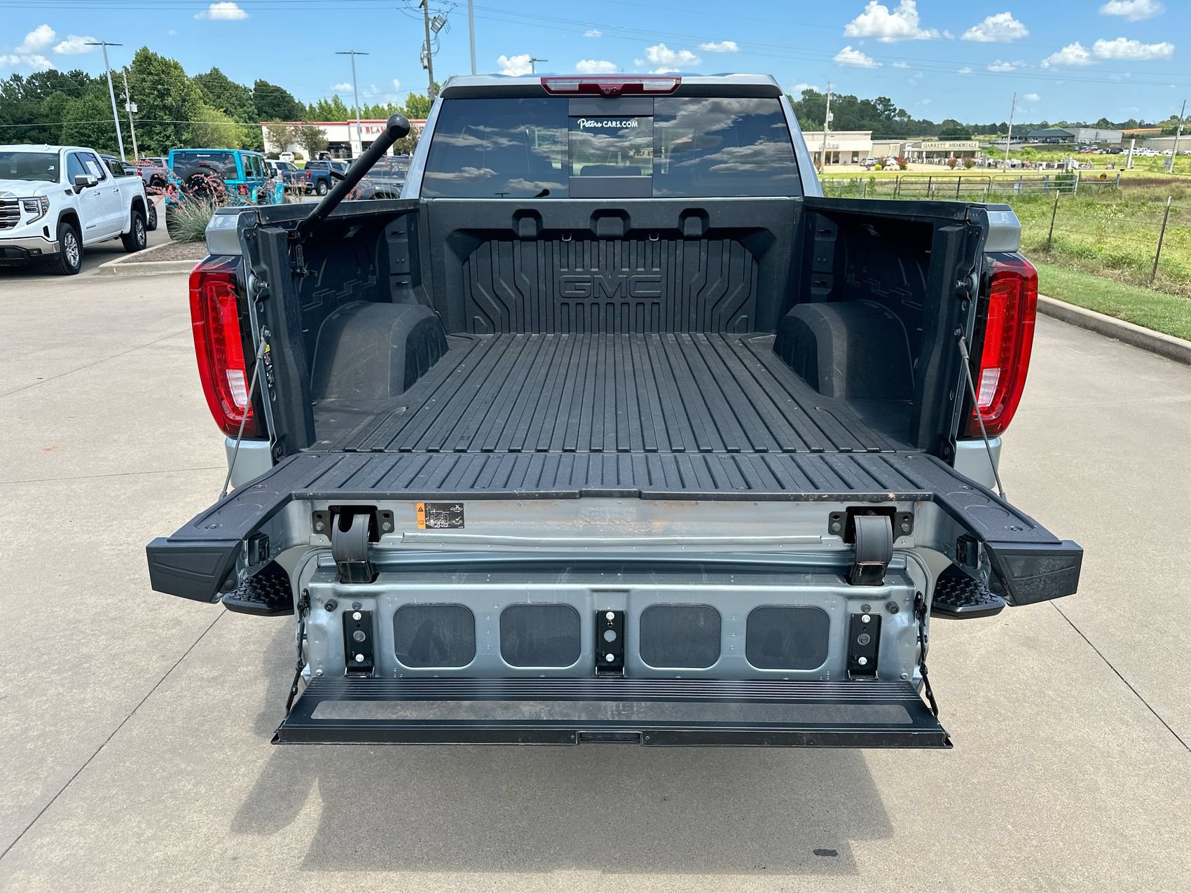 Used 2025 GMC Sierra 1500 Denali Ultimate AWD/4WD image 24