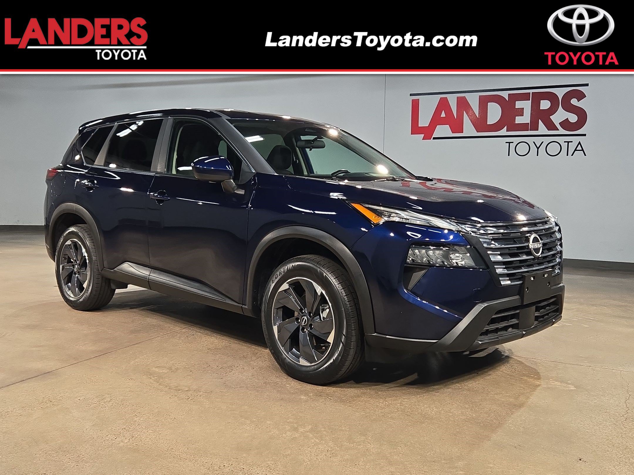 Used 2025 Nissan Rogue SV