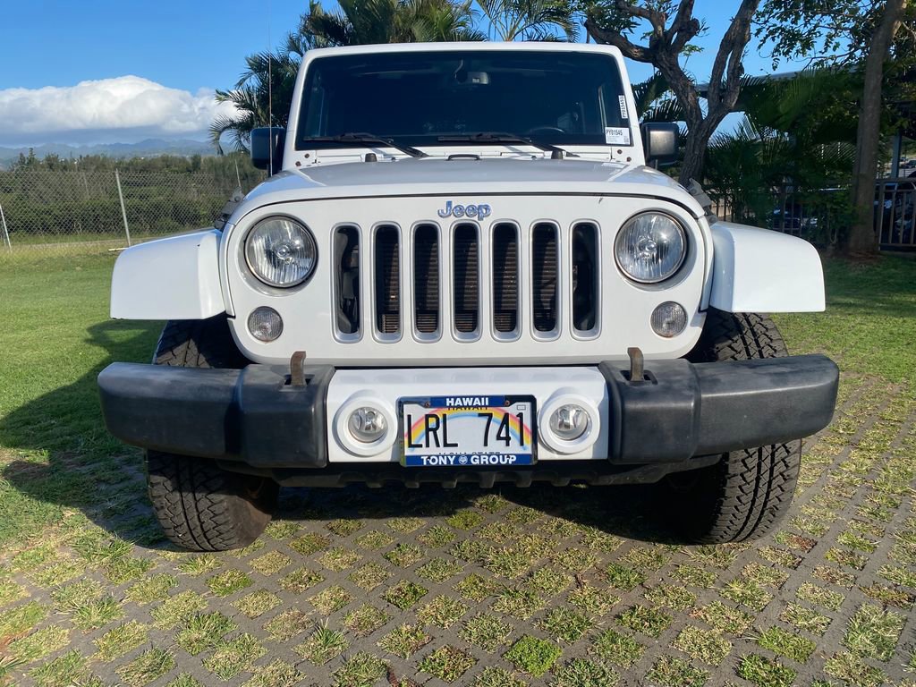 Used 2016 Jeep Wrangler Unlimited Sahara w/ Connectivity Group AWD/4WD image 20