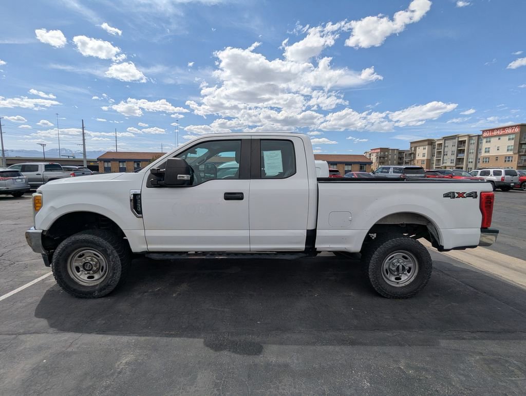 Used 2017 Ford F350 XL AWD/4WD image 5