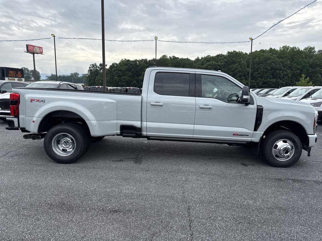 New 2026 Ford F350 Platinum AWD/4WD image 8