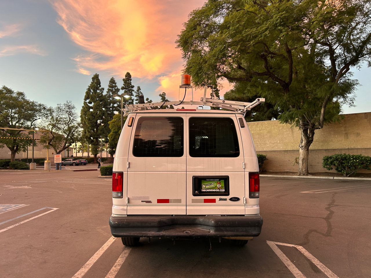 Used 2013 Ford E-150 and Econoline 150 image 4