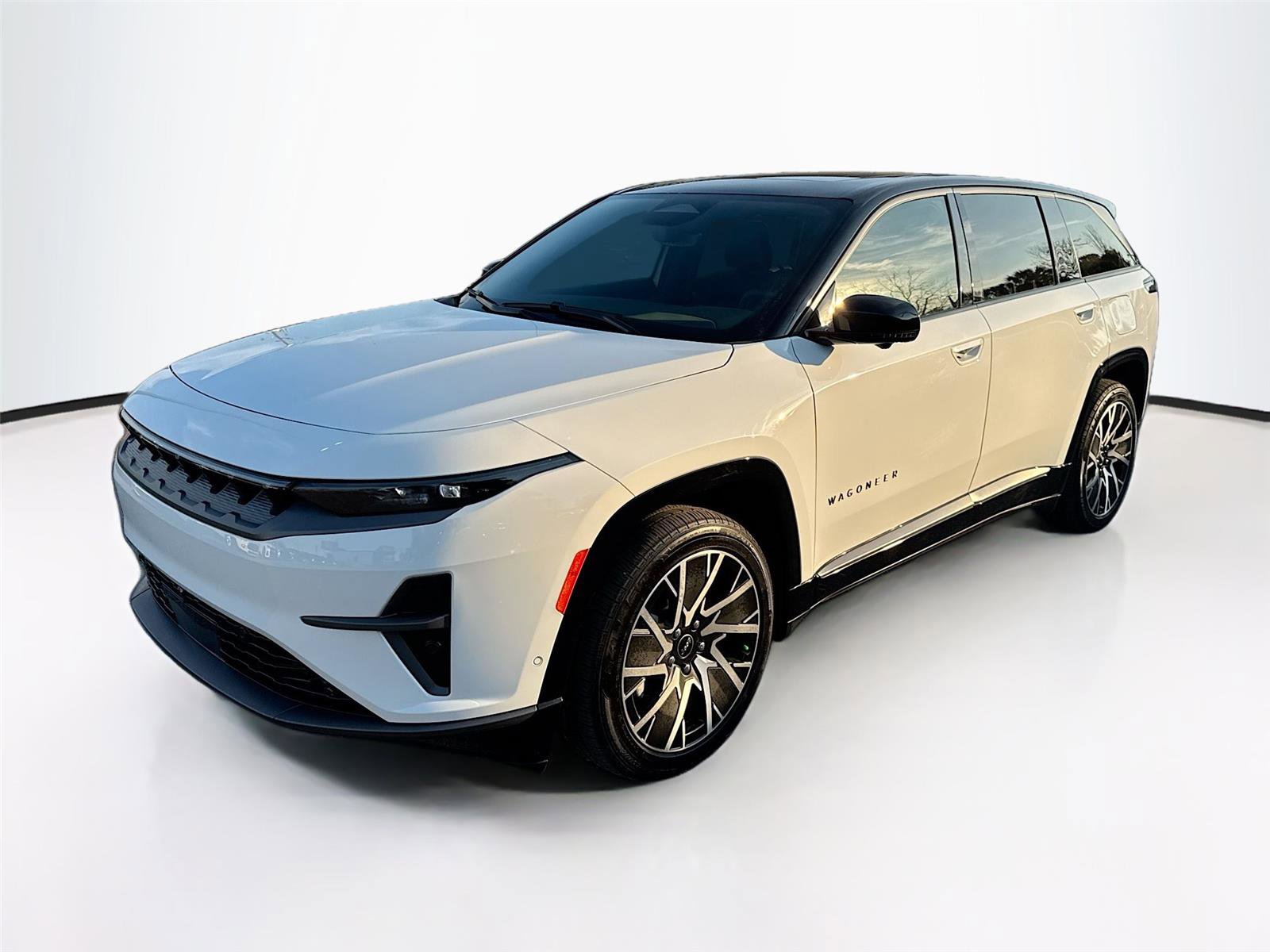 Used 2025 Jeep Wagoneer S Limited image 3