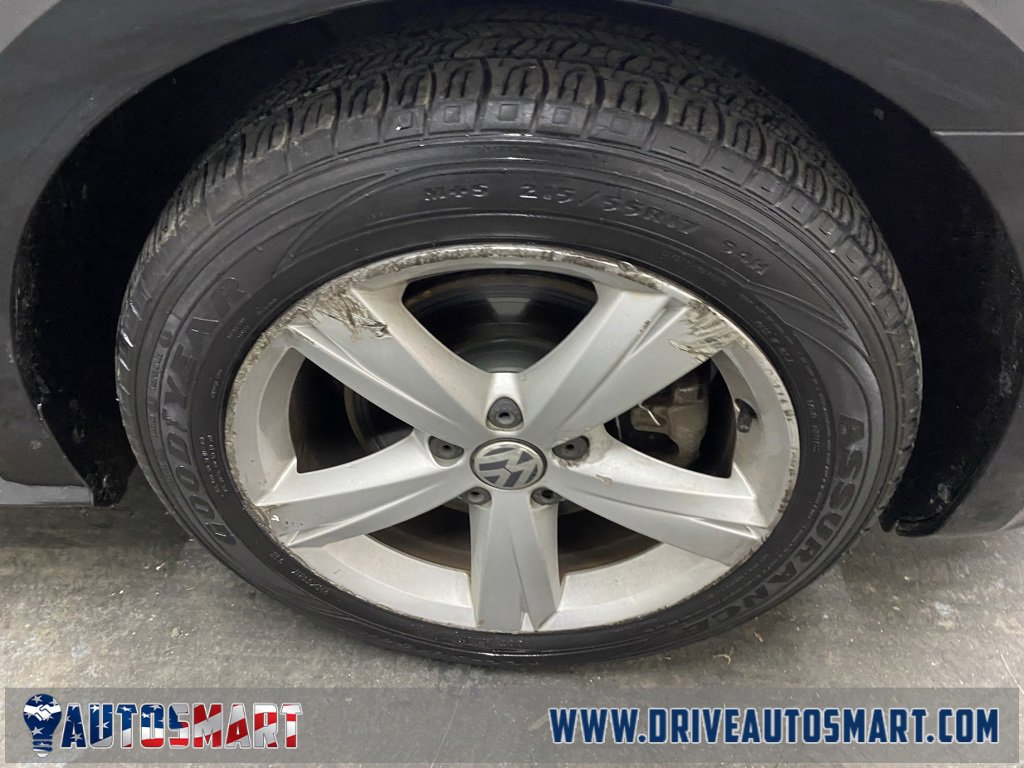 Used 2015 Volkswagen Passat 1.8T Limited Edition image 26