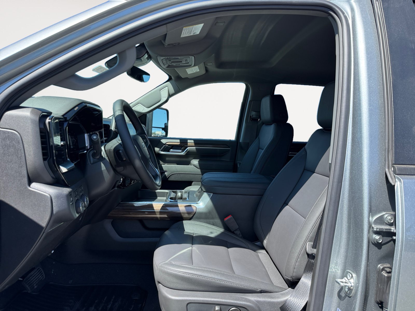 New 2026 Chevrolet Silverado 2500 LT w/ Trail Boss Package AWD/4WD image 10