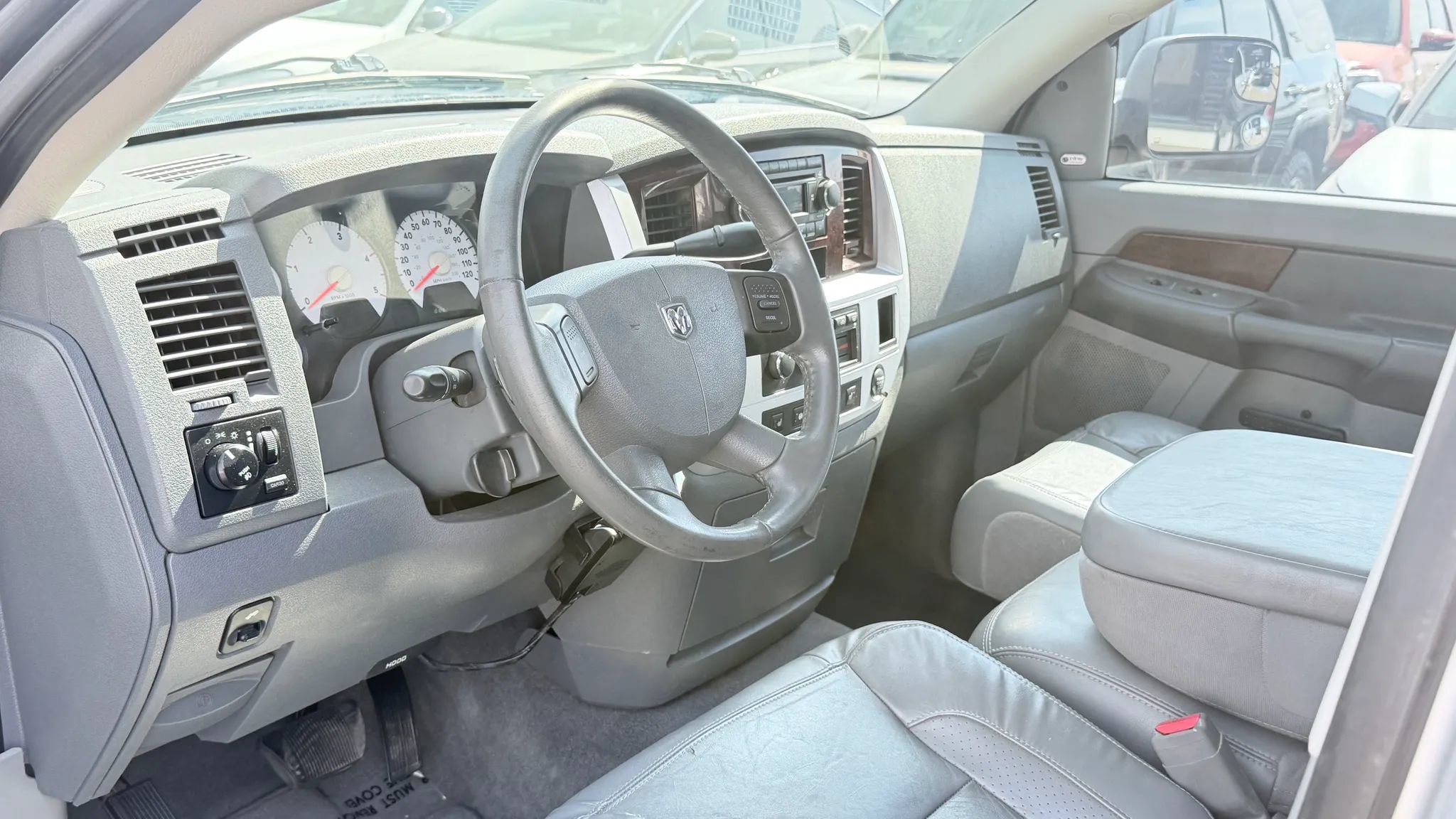 Used 2008 Dodge Ram 2500 Truck Laramie w/ Protection Group AWD/4WD image 12