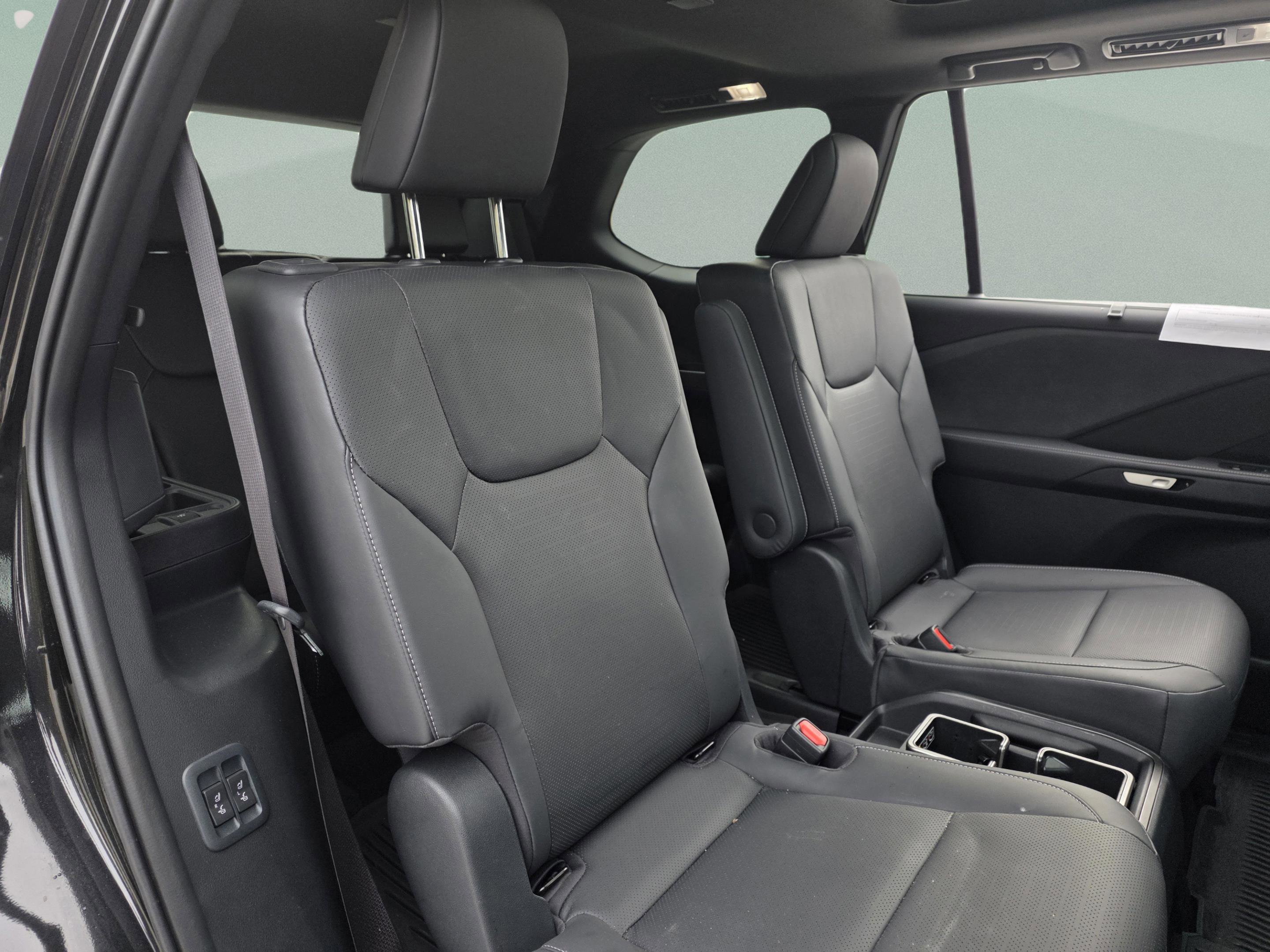 Used 2024 Lexus TX 350 TX 350 Premium image 25