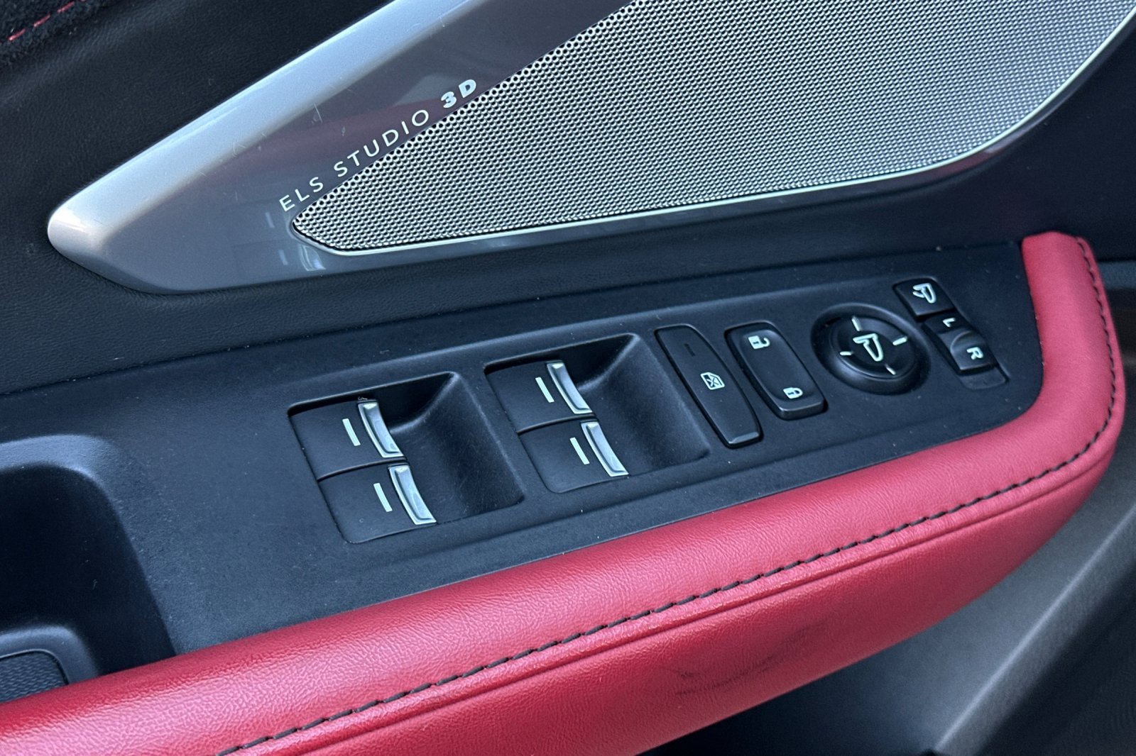 Used 2022 Acura RDX AWD w/ A-Spec & Advance Pkg image 12