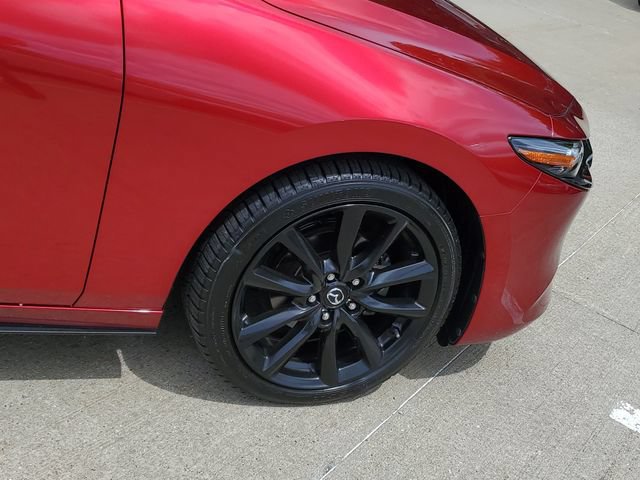 Used 2019 MAZDA MAZDA3 Hatchback w/ Premium Package FWD image 6