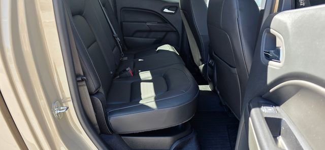 Used 2022 Chevrolet Colorado ZR2 image 13