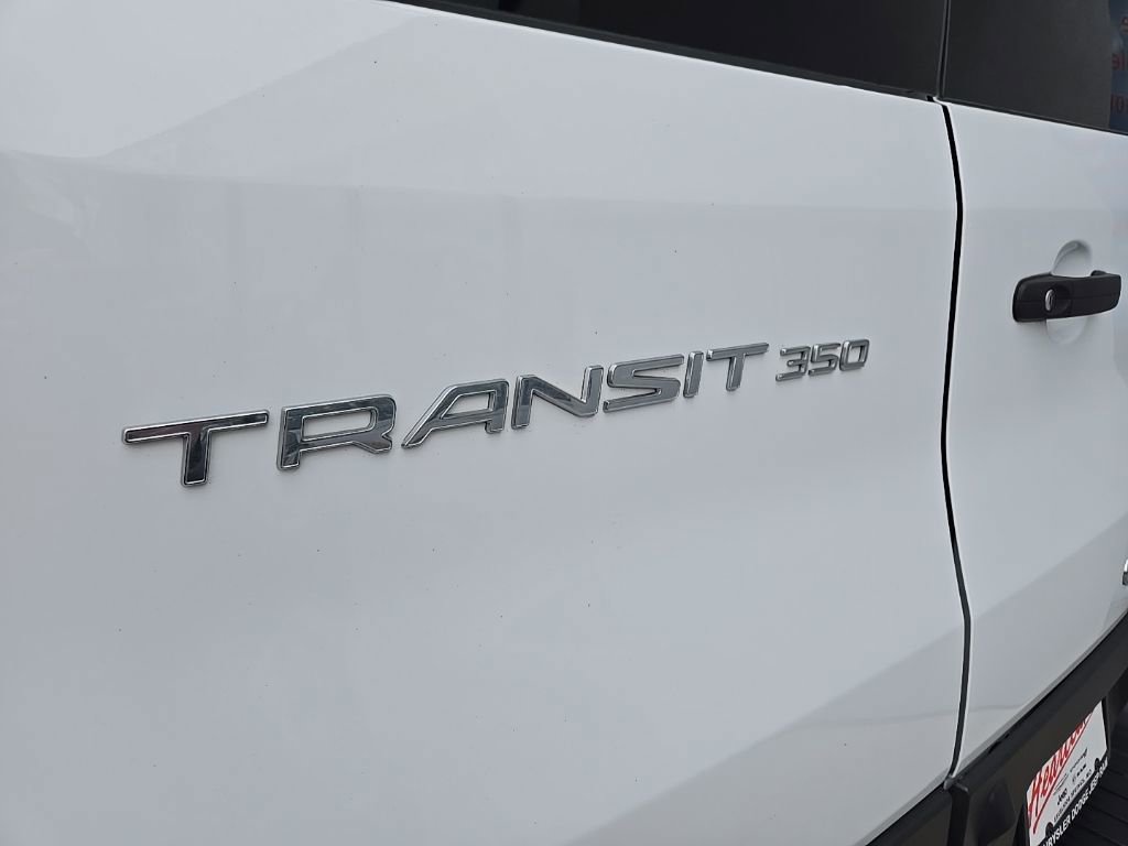 Used 2023 Ford Transit 350 XLT RWD image 17