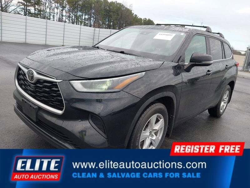 Used 2021 Toyota Highlander L image 4