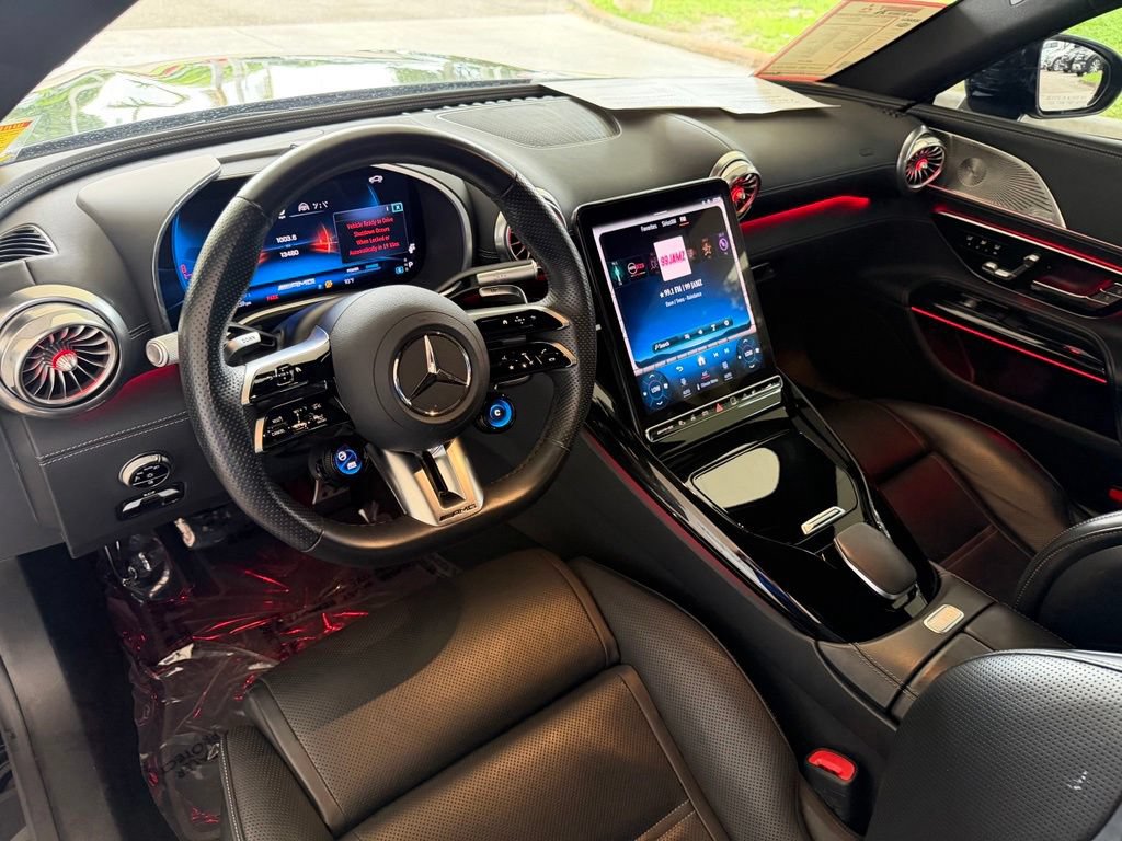 Used 2025 Mercedes-Benz SL 43 AMG image 14