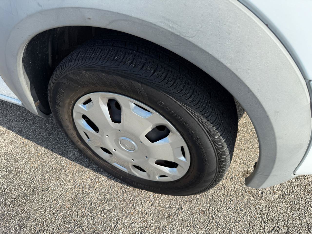 Used 2011 Ford Transit Connect XLT FWD image 19