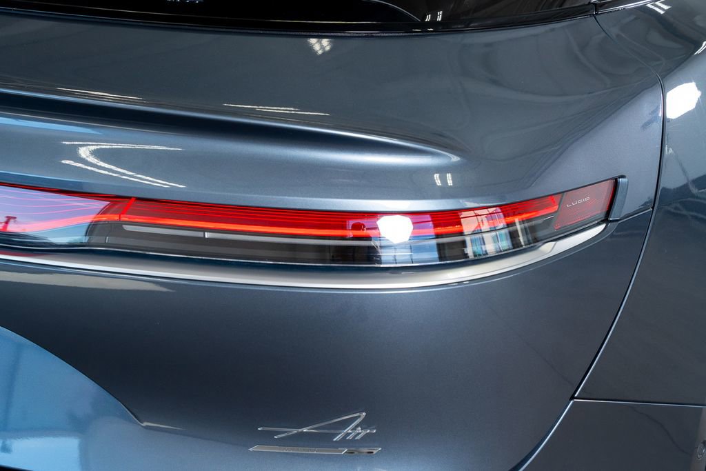 Used 2024 Lucid Air Touring AWD/4WD image 12