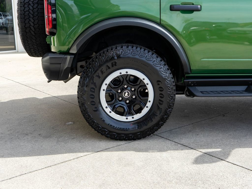 Used 2025 Ford Bronco Badlands AWD/4WD image 35