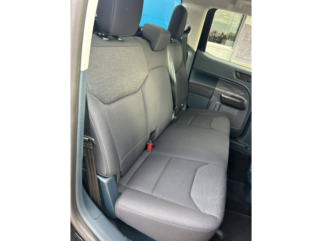 Used 2025 Ford Maverick XL w/ Equipment Group 101A AWD/4WD image 32