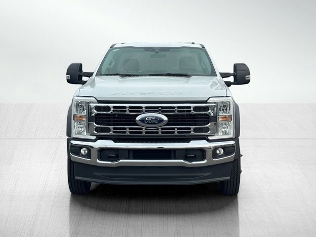 New 2026 Ford F550 4x4 Regular Cab Super Duty image 2