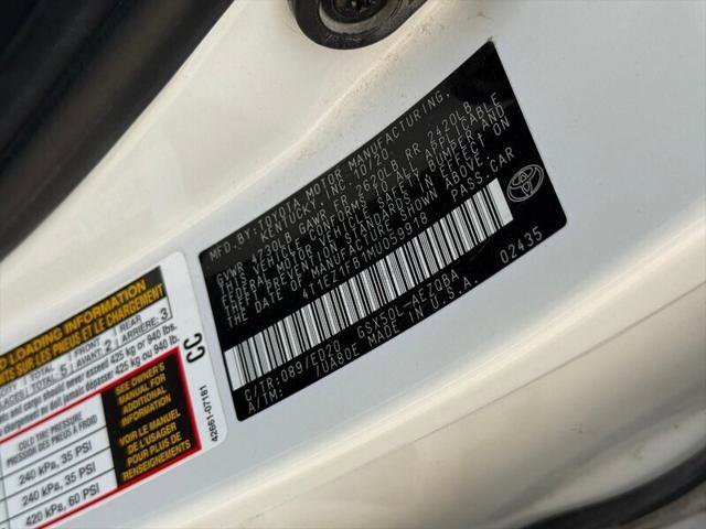 Certified 2021 Toyota Avalon XSE image 28