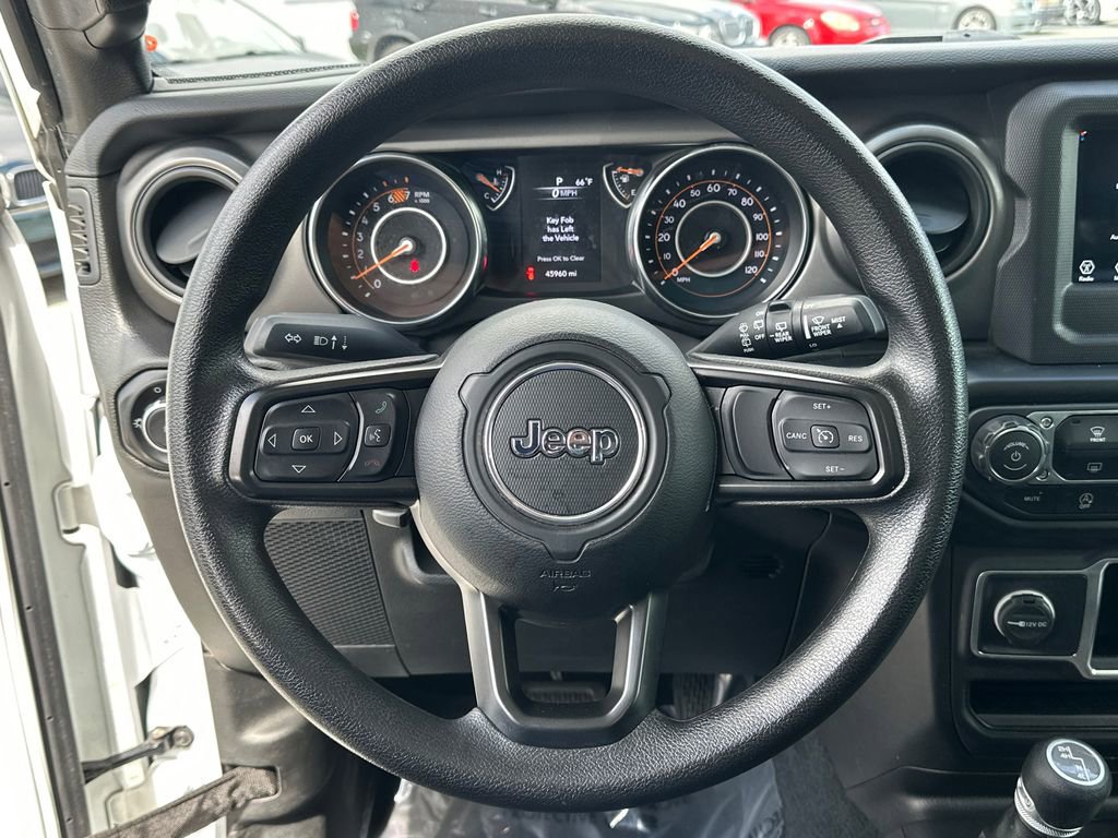 Used 2022 Jeep Wrangler Sport AWD/4WD image 24