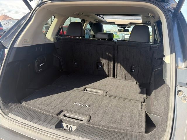 Used 2021 Nissan Rogue SL w/ Premium Package image 30