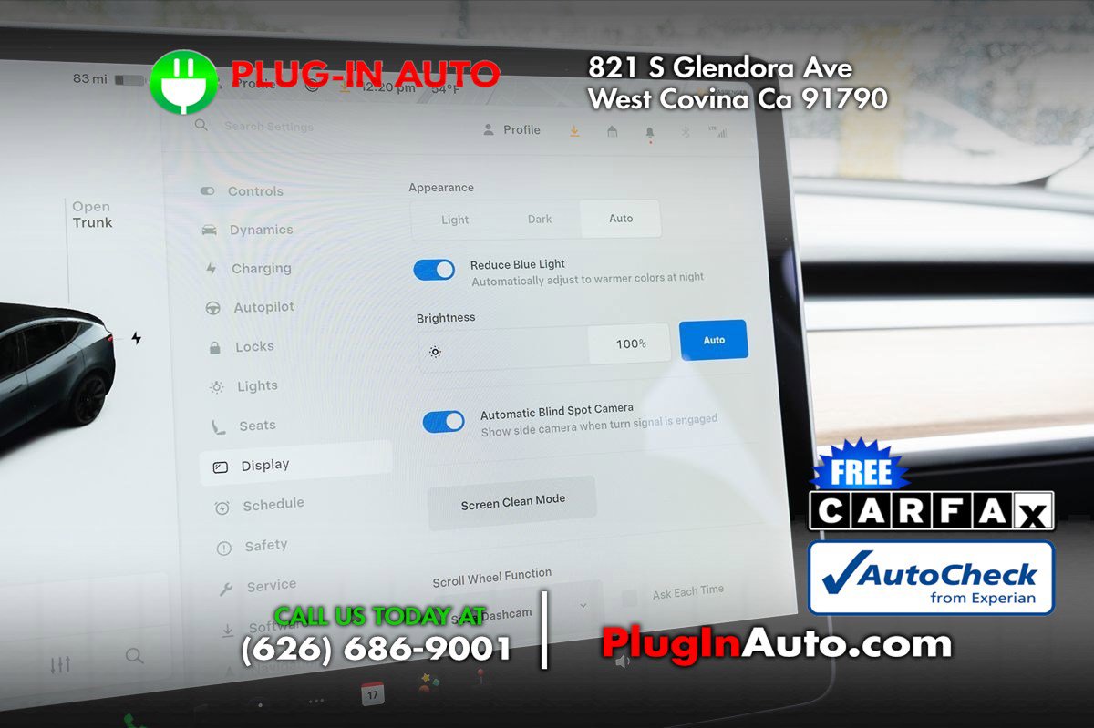 Used 2021 Tesla Model Y Long Range AWD/4WD image 27