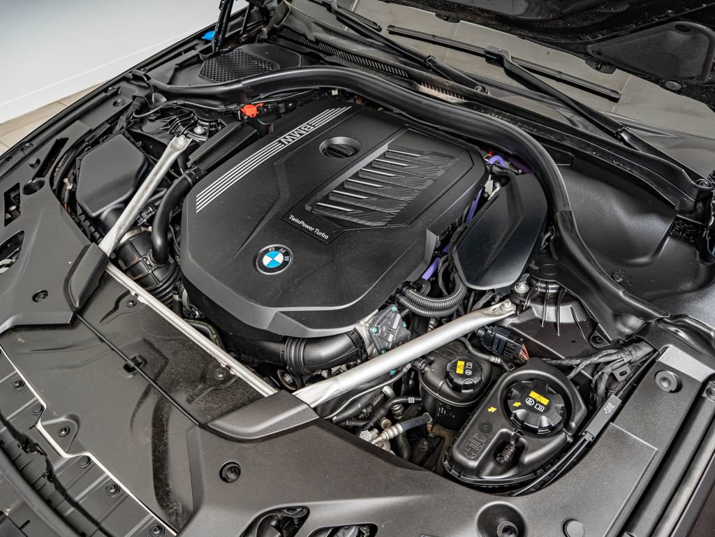 Used 2023 BMW 540i w/ M Sport Package RWD image 47