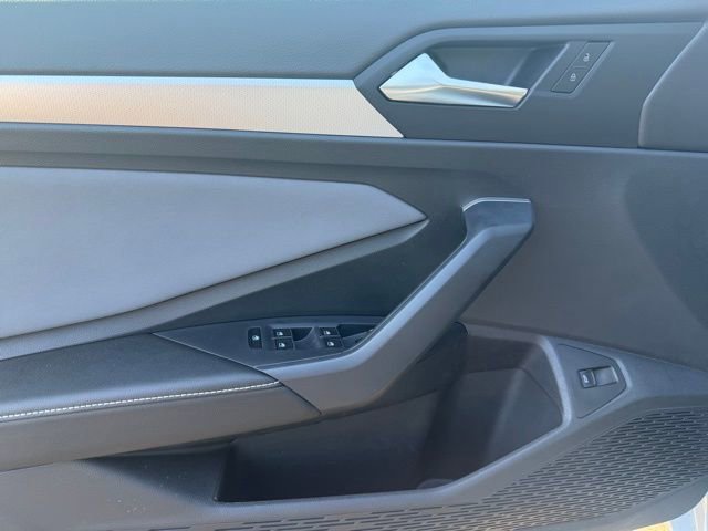 New 2026 Volkswagen Jetta SE FWD image 11