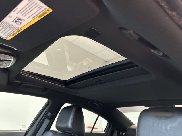 Used 2019 Dodge Charger SXT w/ Plus Group image 13