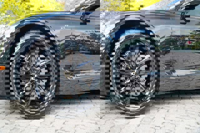 Used 2020 Bentley Continental GT V8 image 12