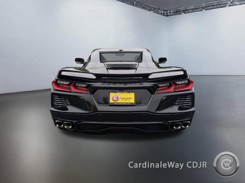Used 2021 Chevrolet Corvette Stingray Premium Conv w/ Z51 Performance Package RWD image 4
