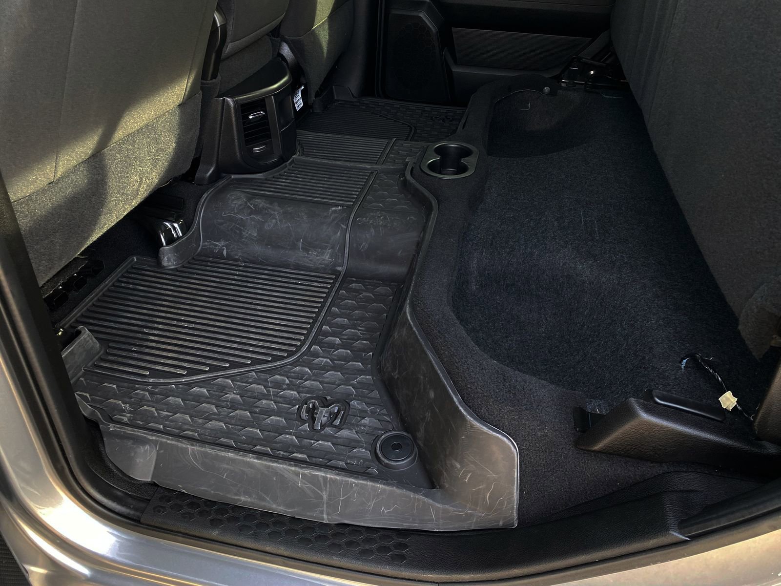 Used 2024 RAM 2500 Tradesman w/ Chrome Appearance Group image 30