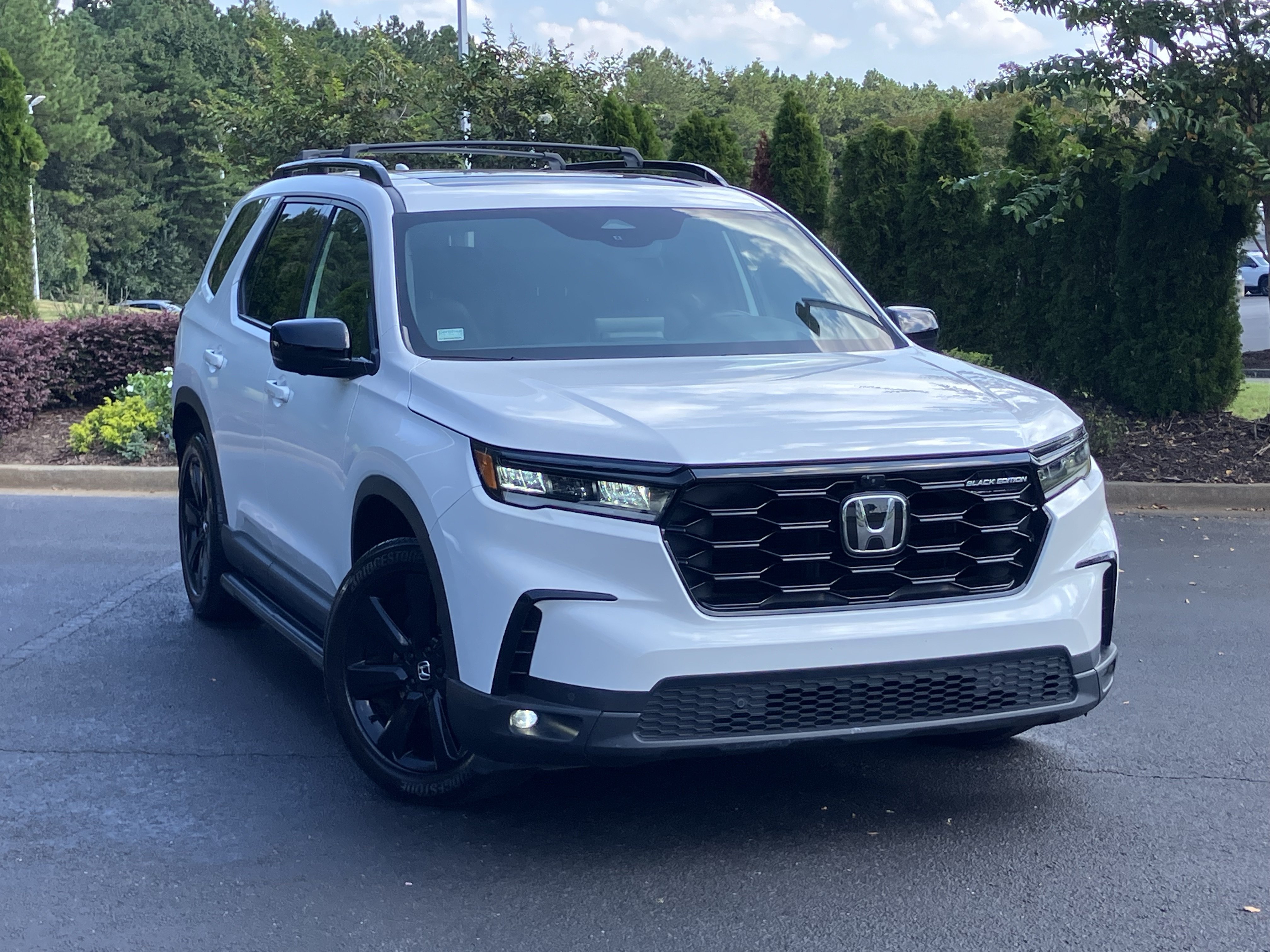 Certified 2025 Honda Pilot Black Edition video 2