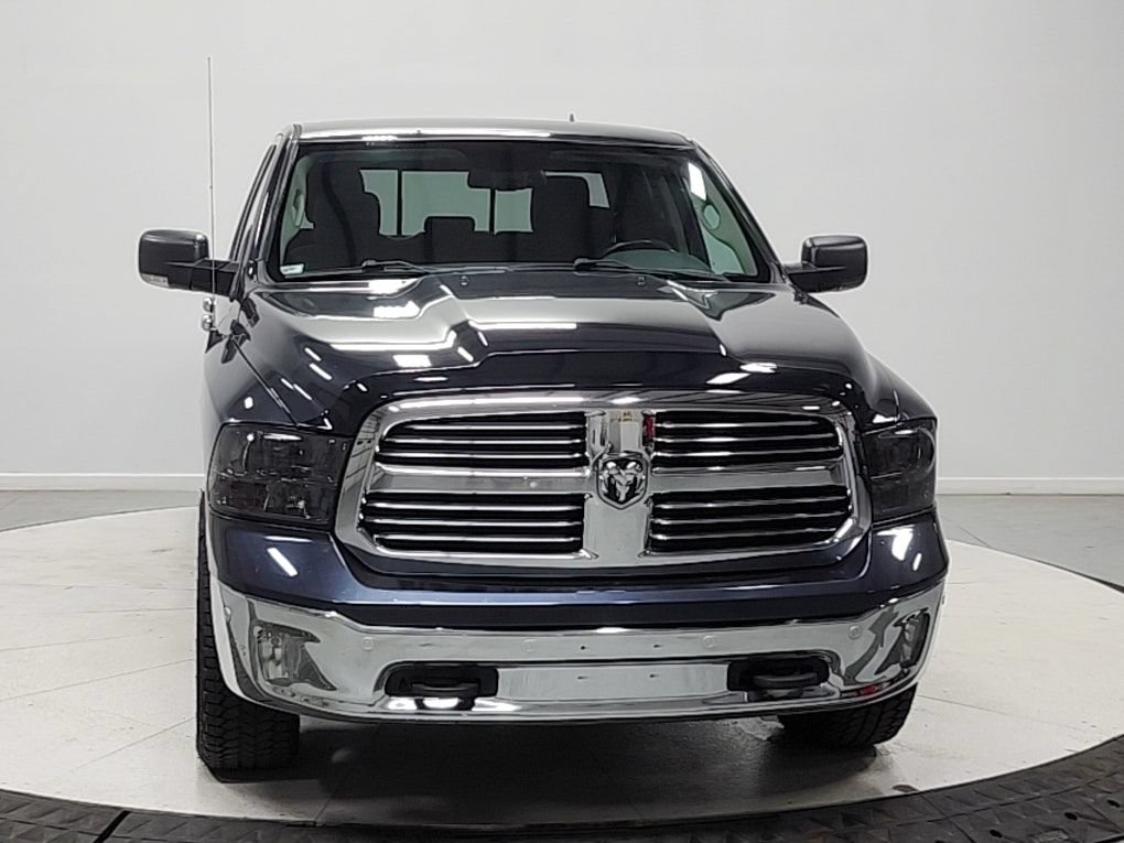 Used 2018 RAM 1500 SLT AWD/4WD image 2