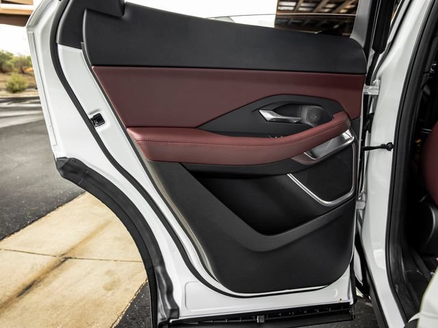 New 2024 Jaguar E-PACE R-Dynamic SE AWD/4WD image 18