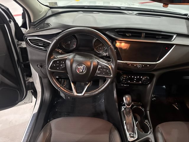 Used 2023 Buick Encore GX Select AWD/4WD image 21
