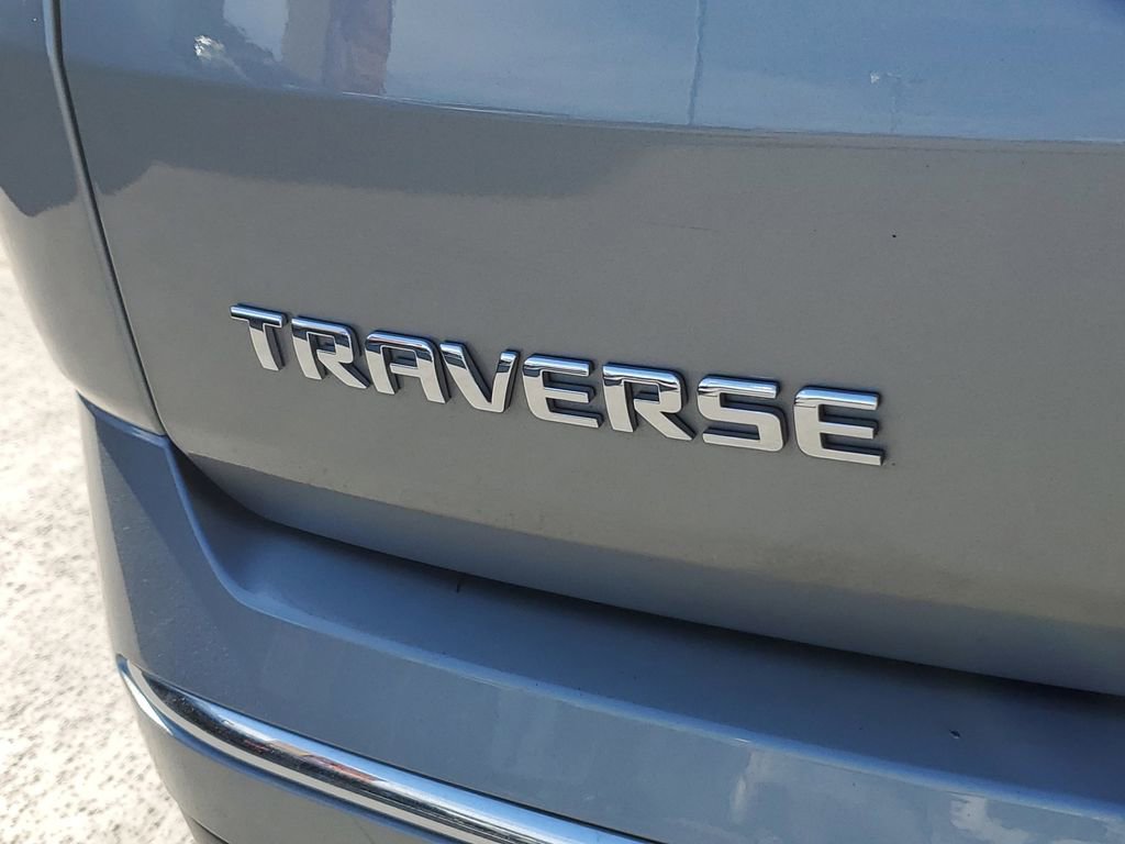 Used 2023 Chevrolet Traverse High Country image 7