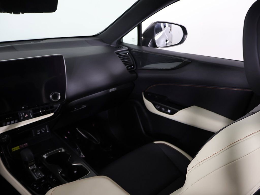 Used 2023 Lexus NX 350 AWD image 37