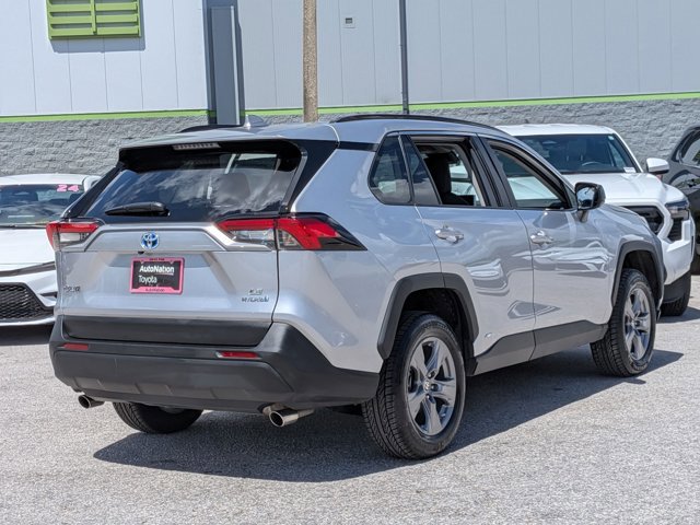 Used 2024 Toyota RAV4 LE image 5