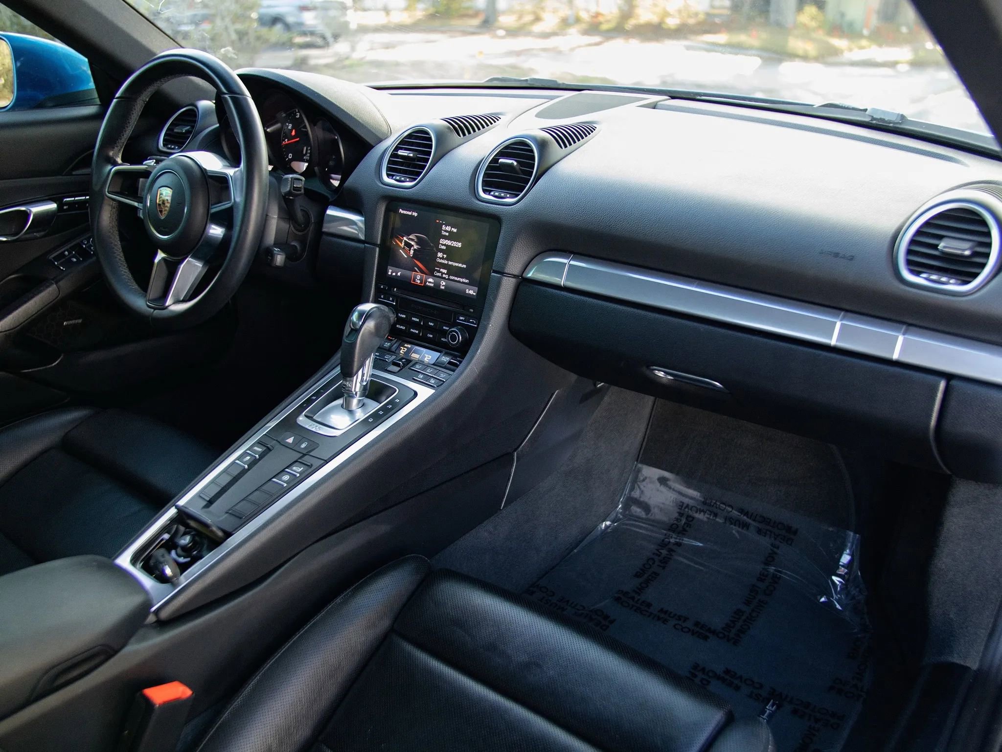 Used 2018 Porsche 718 Cayman RWD image 32