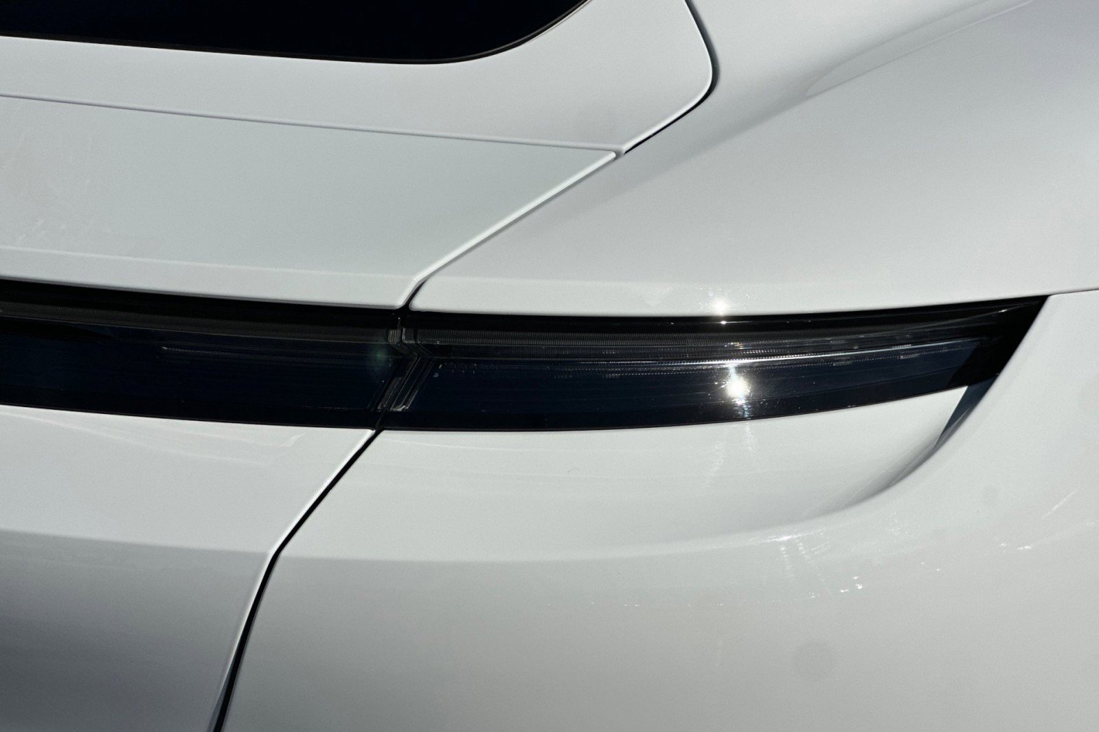 Certified 2023 Porsche Taycan RWD image 27