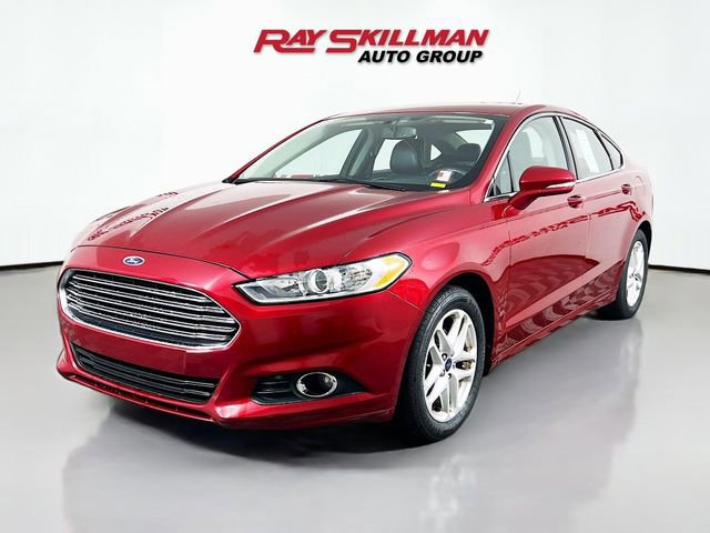 Used 2014 Ford Fusion SE w/ Equipment Group 202A image 3